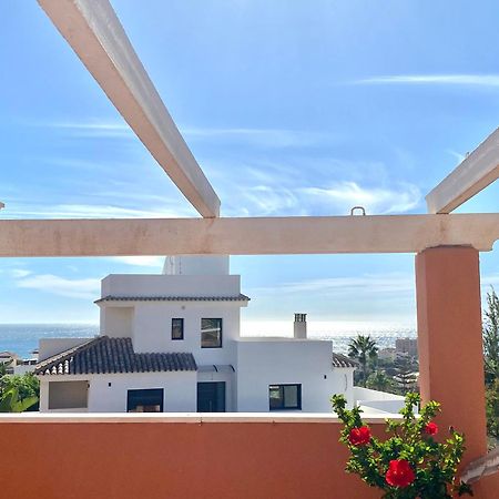 Villa With Heated Private Pool, Sea View& Turkish Sauna 贝纳尔马德纳 外观 照片