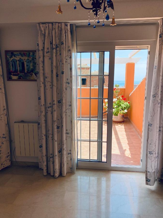 Villa With Heated Private Pool, Sea View& Turkish Sauna 贝纳尔马德纳 外观 照片