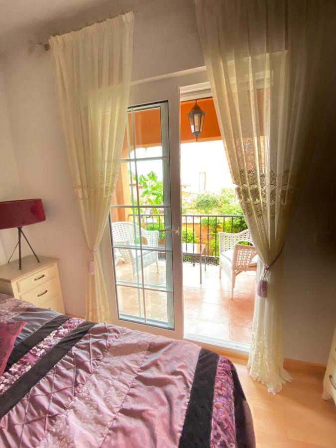 Villa With Heated Private Pool, Sea View& Turkish Sauna 贝纳尔马德纳 外观 照片