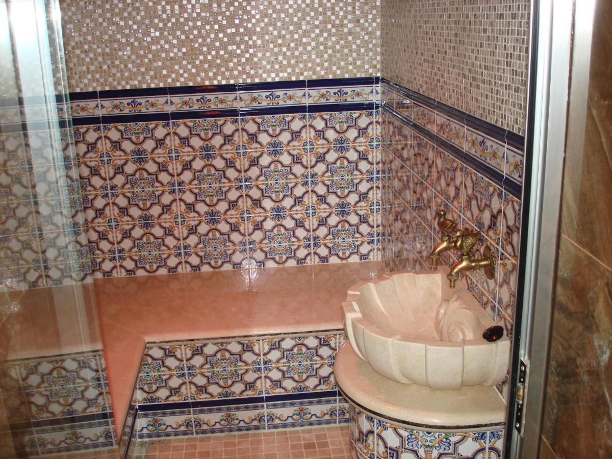 Villa With Heated Private Pool, Sea View& Turkish Sauna 贝纳尔马德纳 外观 照片